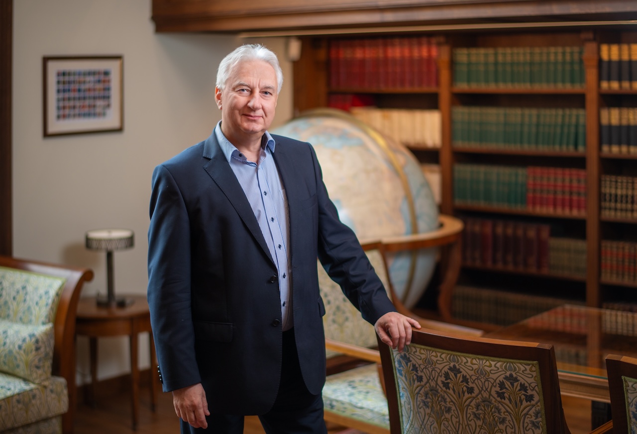 Mi vagyunk a bot a küllők között – Interjú Semjén Zsolttal