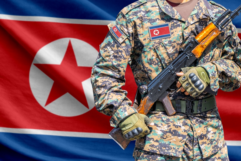 Észak-Korea újabb rakétatesztet hajtott végre, Kim Dzsong Un a nukleáris elrettentést erősítené