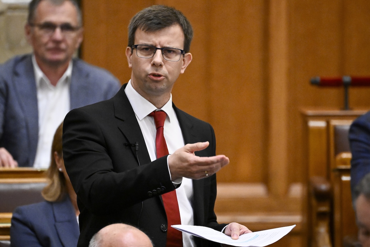 Bóka János: Magyar Péter előzékenyebb Rákosi Mátyásnál, de van, amiben túltesz rajta
