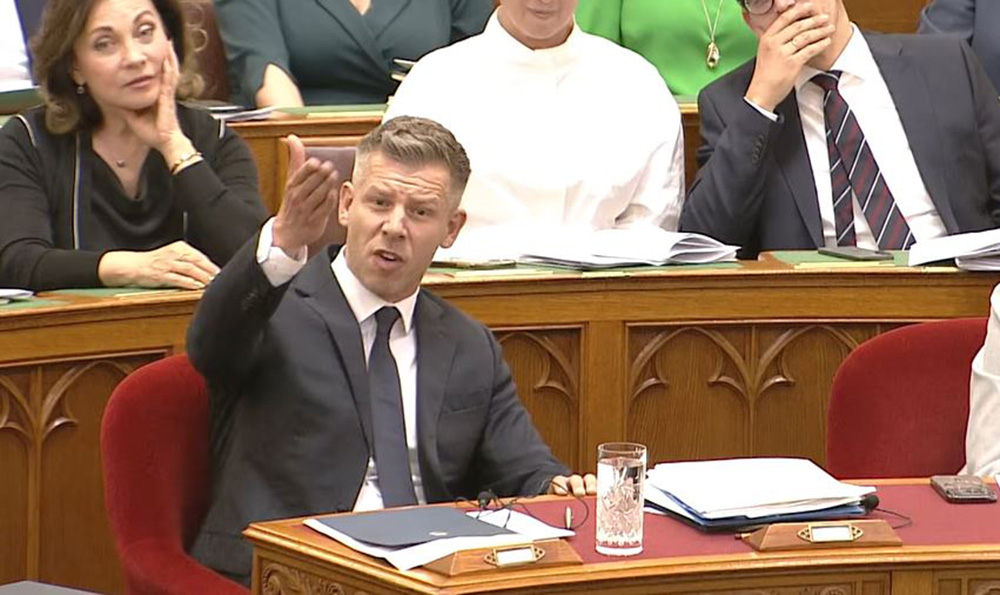 Szűcs Gábor mattolta Magyar Pétert: a kormányfő ne