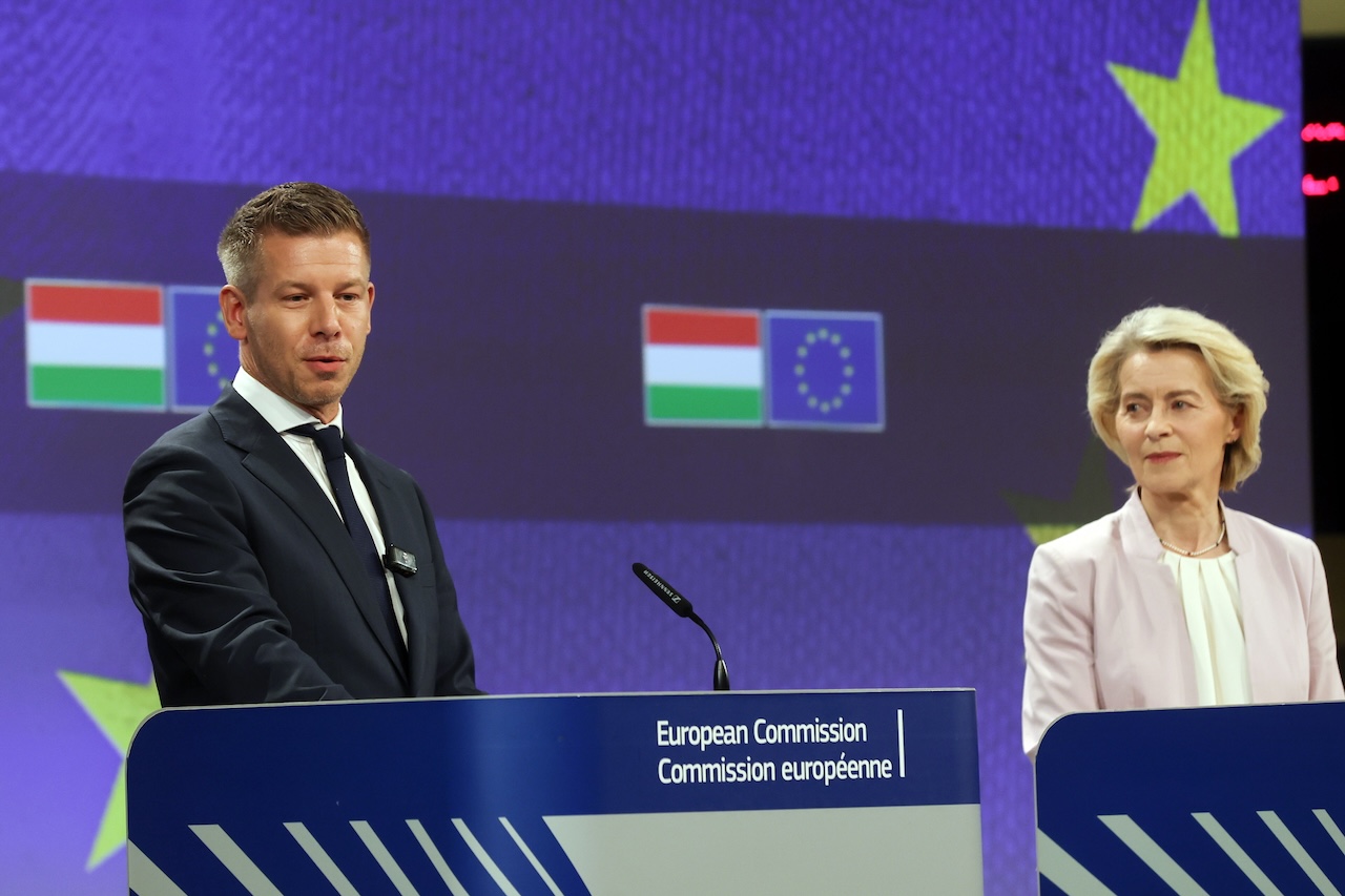 Így dicsőítette a magyarokat Ursula von der Leyen