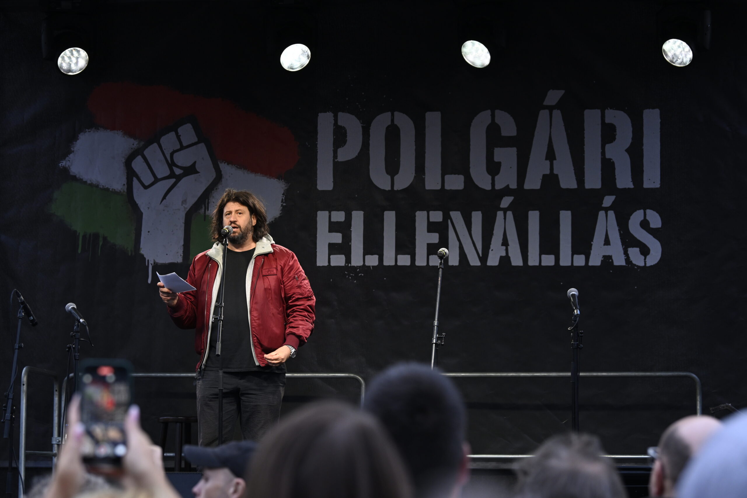 Egyik leghangosabb támogatója ment neki Magyar Péternek