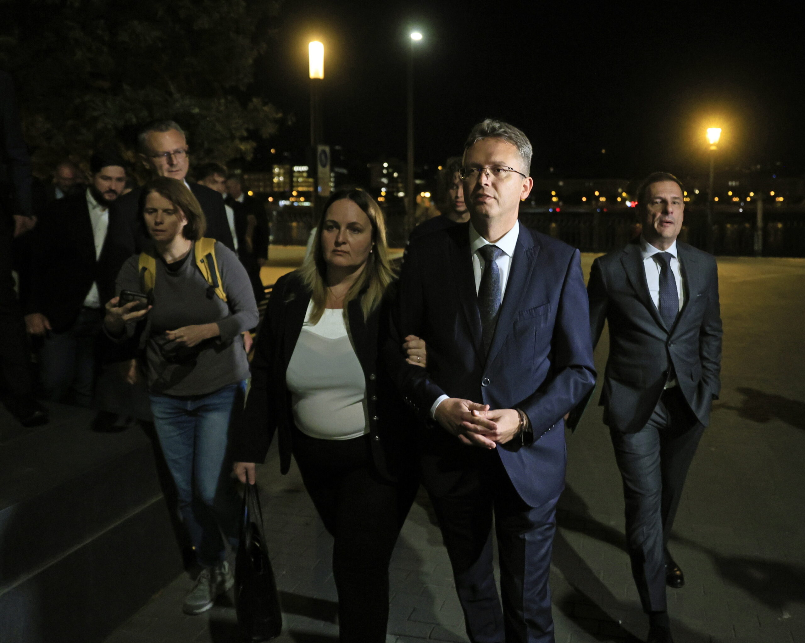 Hankó Balázs és volt munkatársa letartóztatását is indítványozták