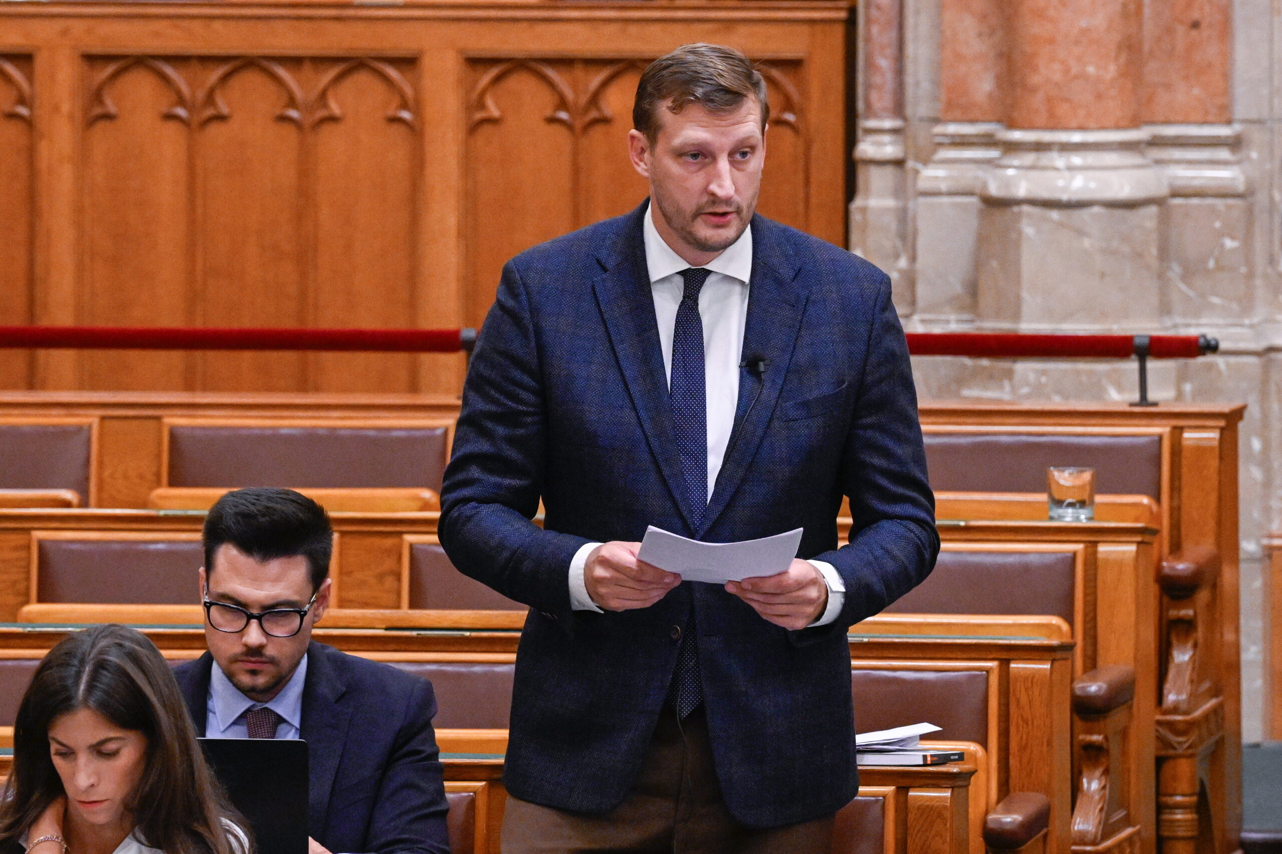 Összeomlott a Zsoltibácsi-vád, Magyar Péter bosszút hirdetett