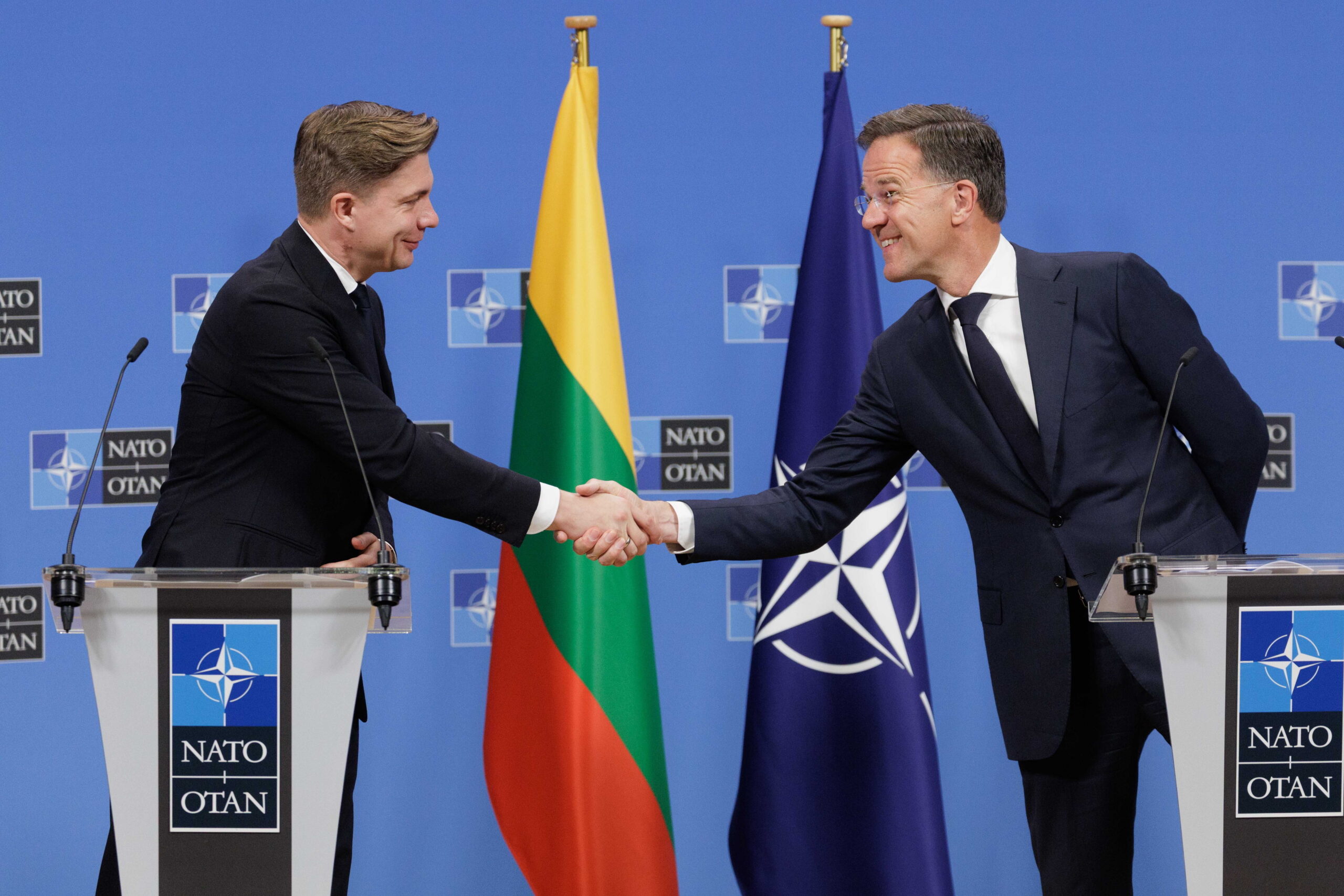 A NATO-vezér még több segítséget ígér Ukrajnának