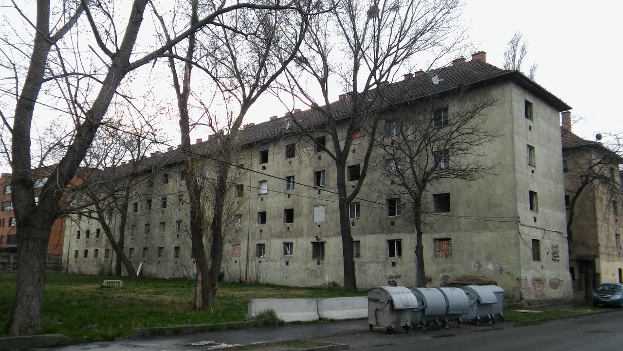 Porig rombolták Budapest rettegett nyomornegyedét
