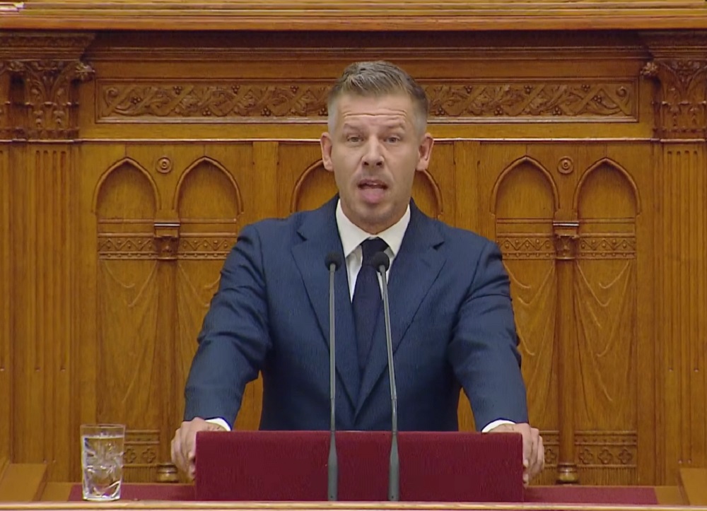 Magyar Péter: Izgalmas idők elé nézünk! (Videó!)