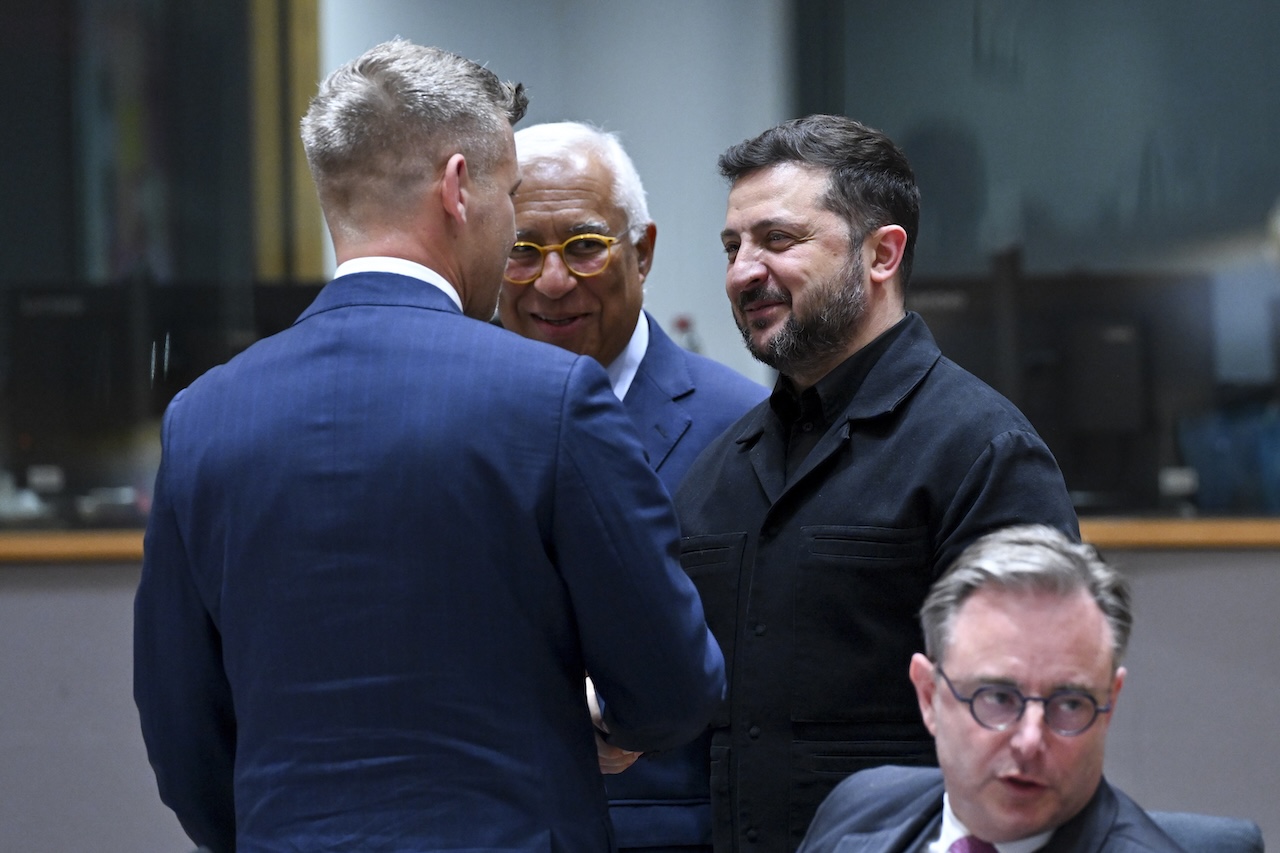 A külpolitikában is egyre inkább kidomborodnak Magyar Péter személyiségjegyei