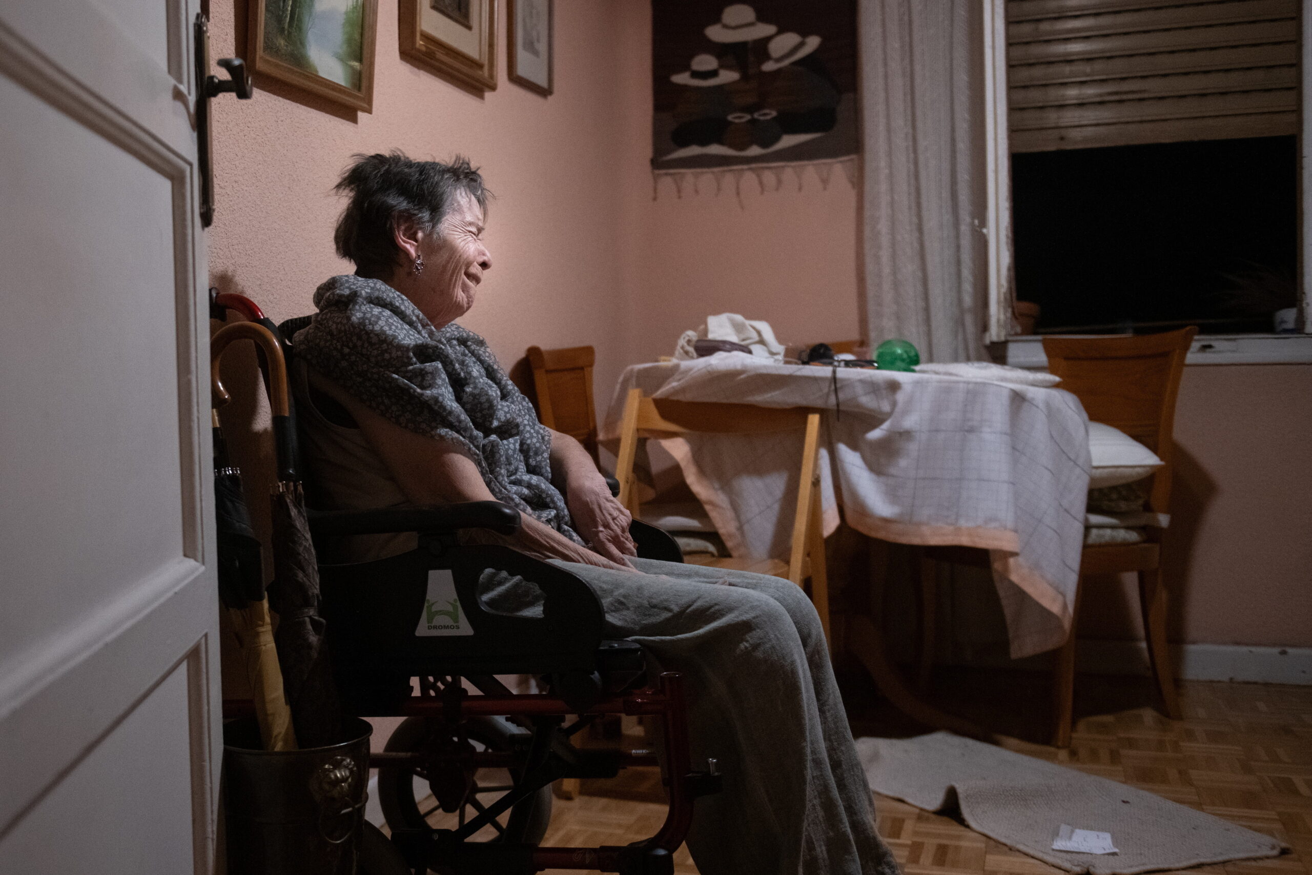 A lakhatási válság áldozata: kilakoltatás után meghalt az idős nő (Videó)