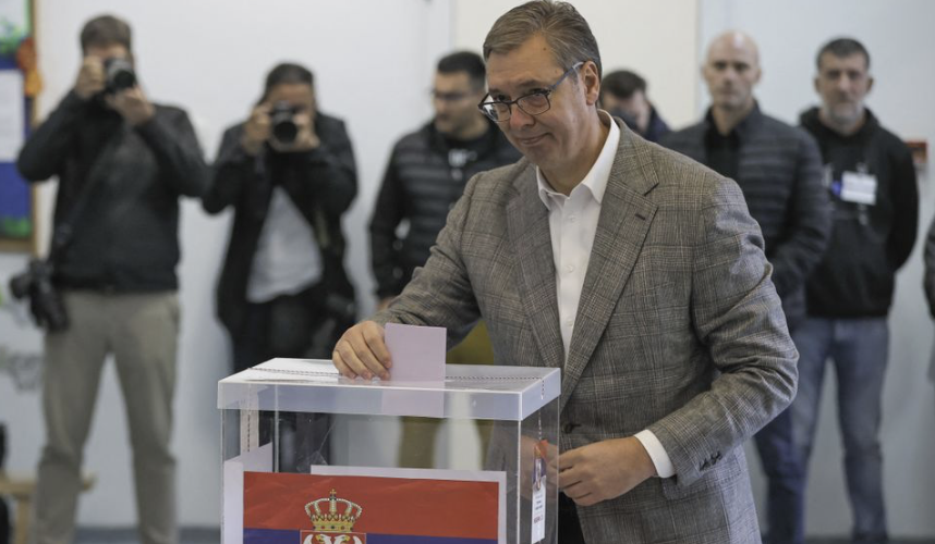 Magas részvétel mellett fejeződött be a parlamenti választás Szerbiában