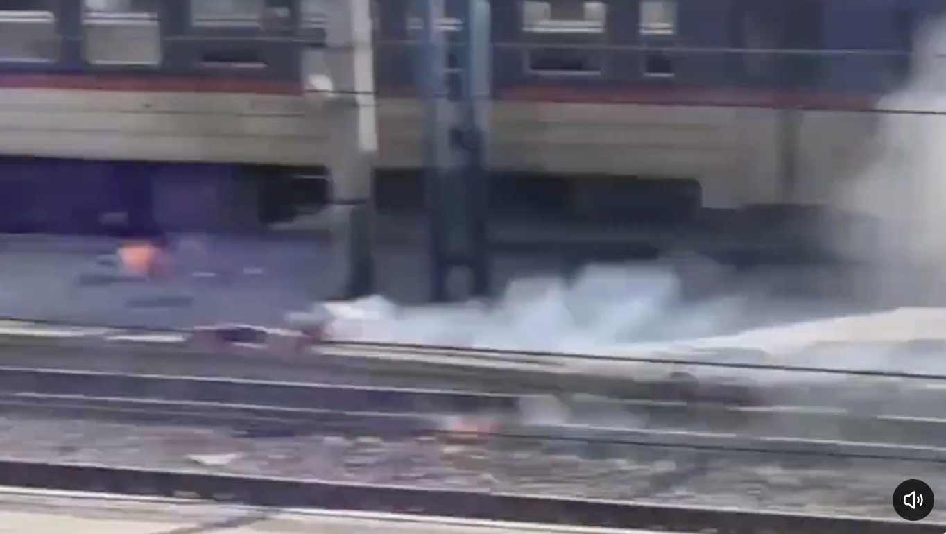 Több ukrán nagyvárost ért támadás, sok a halálos áldozat (Videó – 18+)